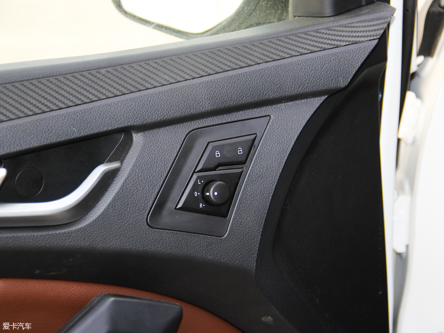 2016SS350 2.0T Ԅ(dng)(q)ͺA촰5