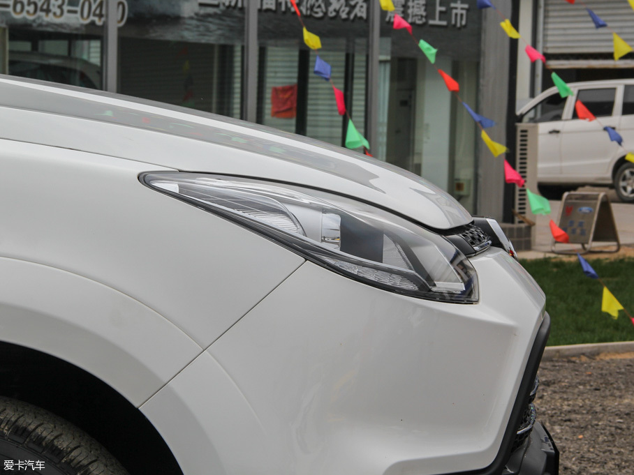 2016SS350 2.0T ԄӃ(q)ͺA촰5