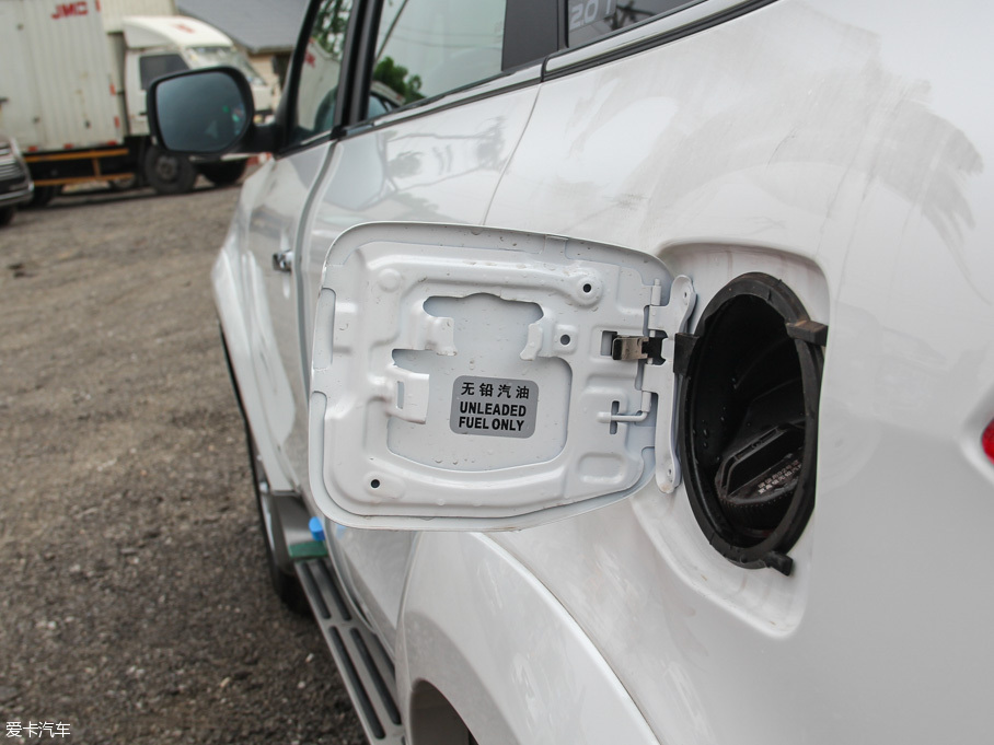 2016SS350 2.0T ԄӃ(q)ͺA촰5