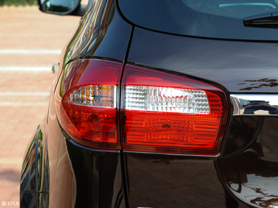 2016SS350 2.0T ԄӃ(q)ͺA촰5