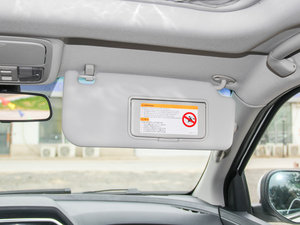 20162.0T ԄӃ(q)ͺA촰5 g