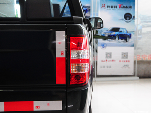 2016款2.8T 新超值柴油两驱标准货箱基本型JX493ZLQ4G 尾灯