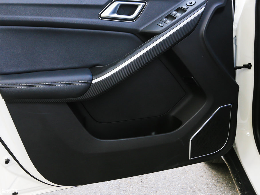 2016SS330 1.5T ԄӃŞ