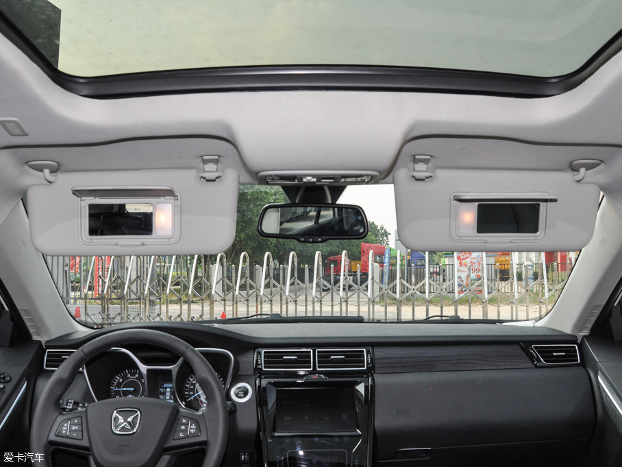 2016SS330 1.5T ԄӃŞ