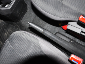 20172.8T \ S3 JX493 v܇Ƅ