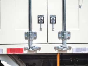 2017(j) wALӰF x IV  (x)(ji)^