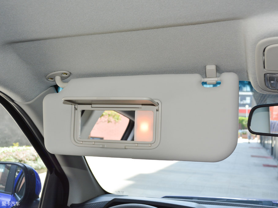 20177 2.0T Ԅ(dng)(q)A 