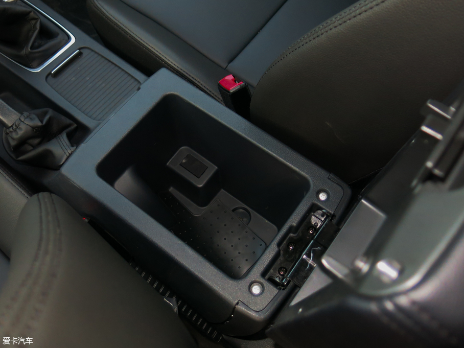 20177 (jng)2.4T ք(q) LSA 