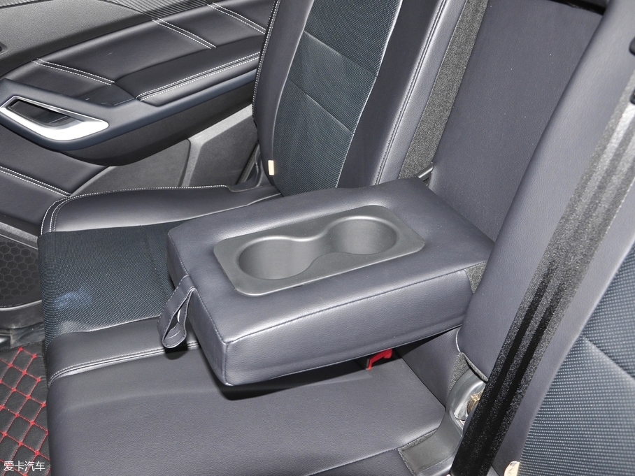 2017SS350 2.0T ԄӃͺA촰7