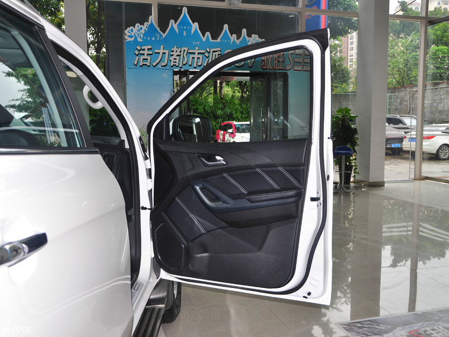 2017SS350 2.0T Ԅ(dng)(q)ͺA촰7