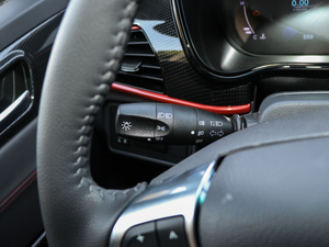 20181.4T Ԅ(dng)Ӣ п؅^(q)