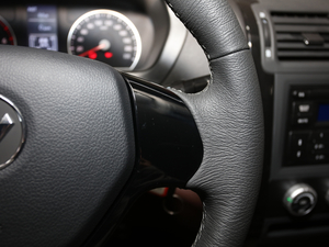 20203 2.0T 򌘷ͿݰLS  п؅^