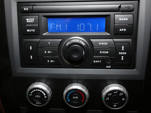 20203 2.0T 򌘷ͿݰLS  п؅^