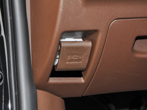 20203 2.0T ̰؛_LS  п؅^