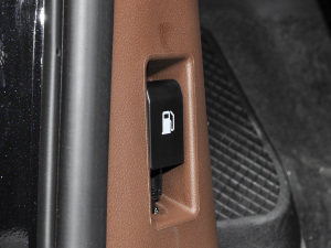 20203 2.0T ̰؛_LS  п؅^