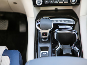 20212.0T Ԅe   п؅^