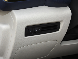 20212.0T ք\ L  п؅^