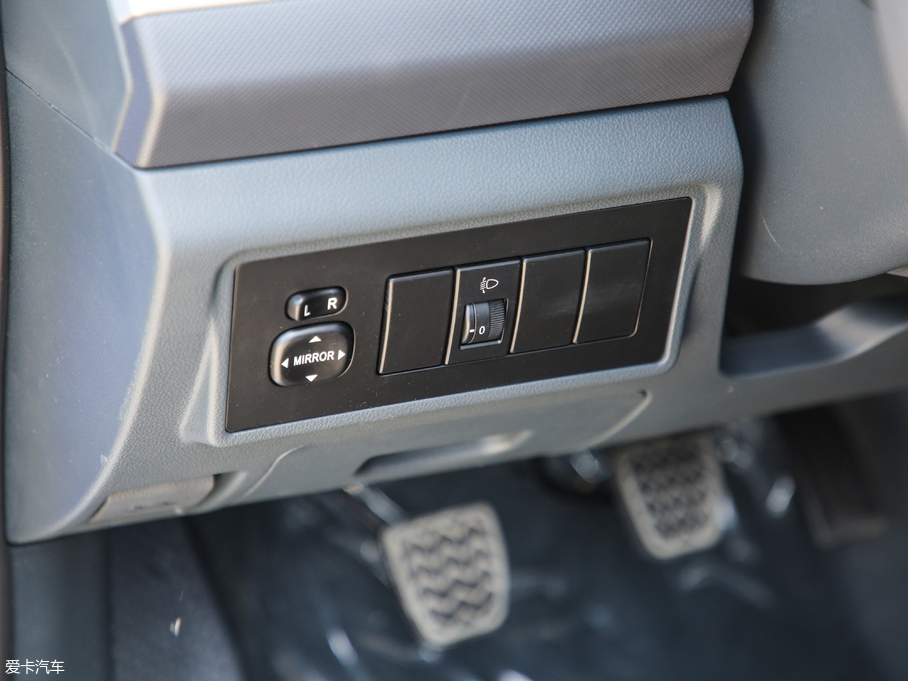 2017E5 E3 2.4L ̓(q)m4G69