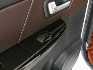 2018S370 1.5L CVTA 5 g