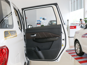 2018S370 1.5L CVTA 5 g