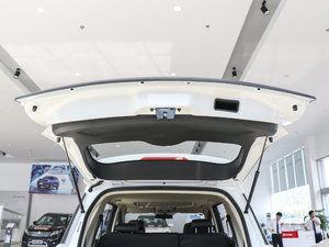 2018S370 1.5L CVTA 5 g