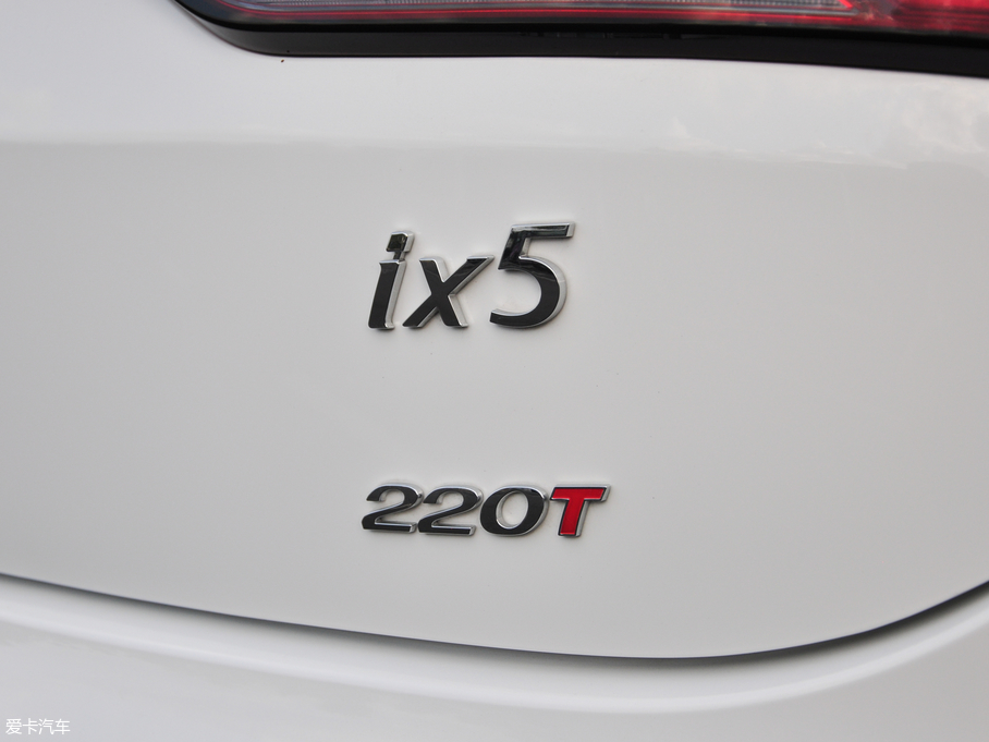 2019���L��ix5 220T CVT�ǐ���