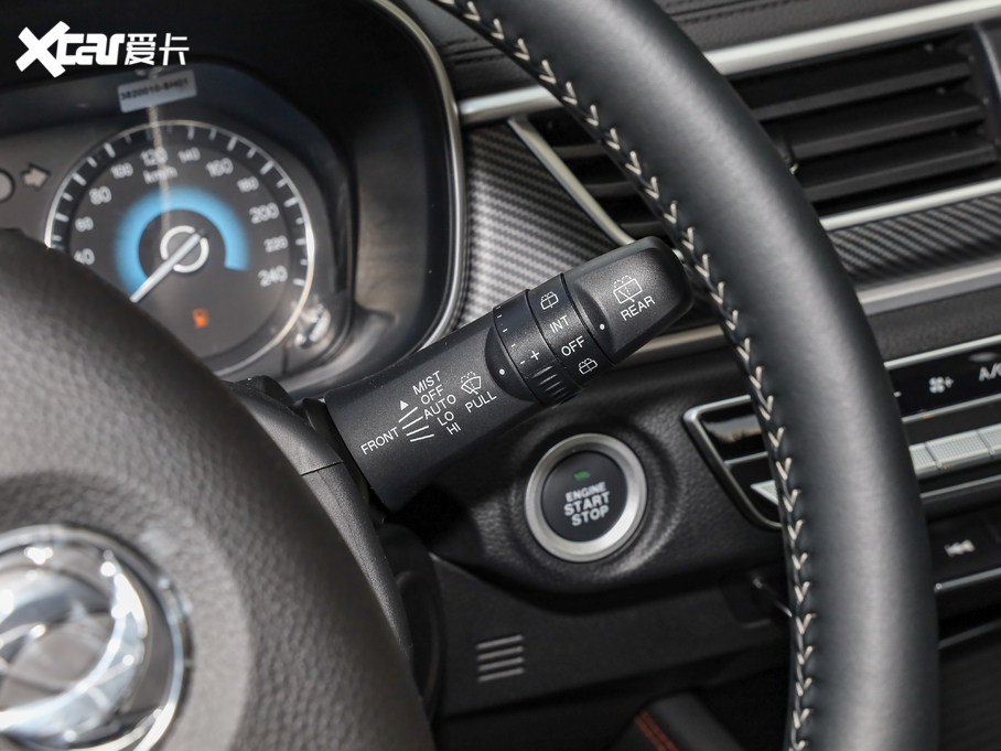 2021L(fng)580 ǰ 1.5TGDI ԄF