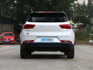 2021款1.5L 手动优享型 正后	