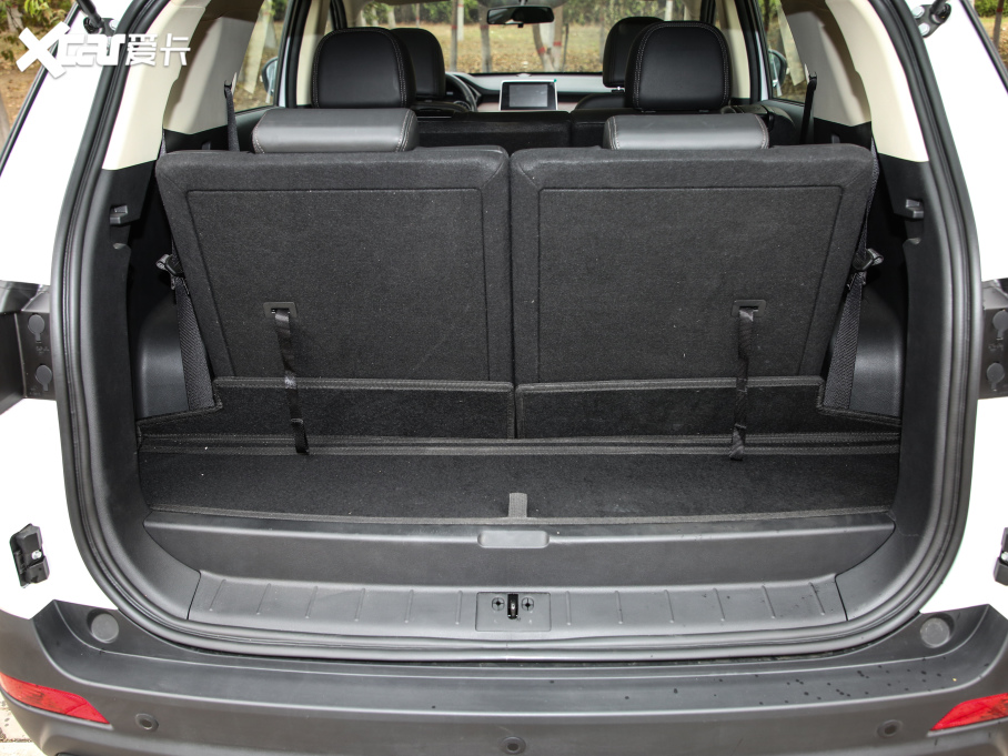 2021LS560 1.5T CVTӢ