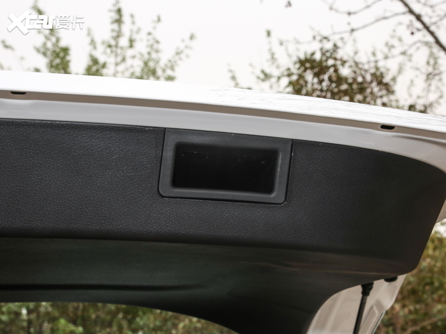 2021LS560 1.5T CVTӢ