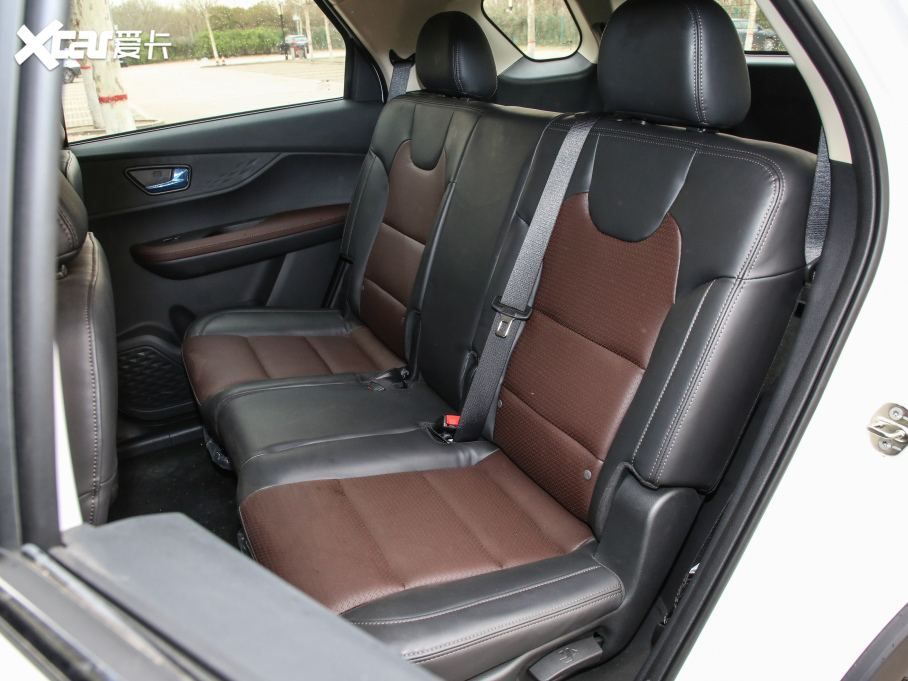 2021LS560 1.5T CVTӢ