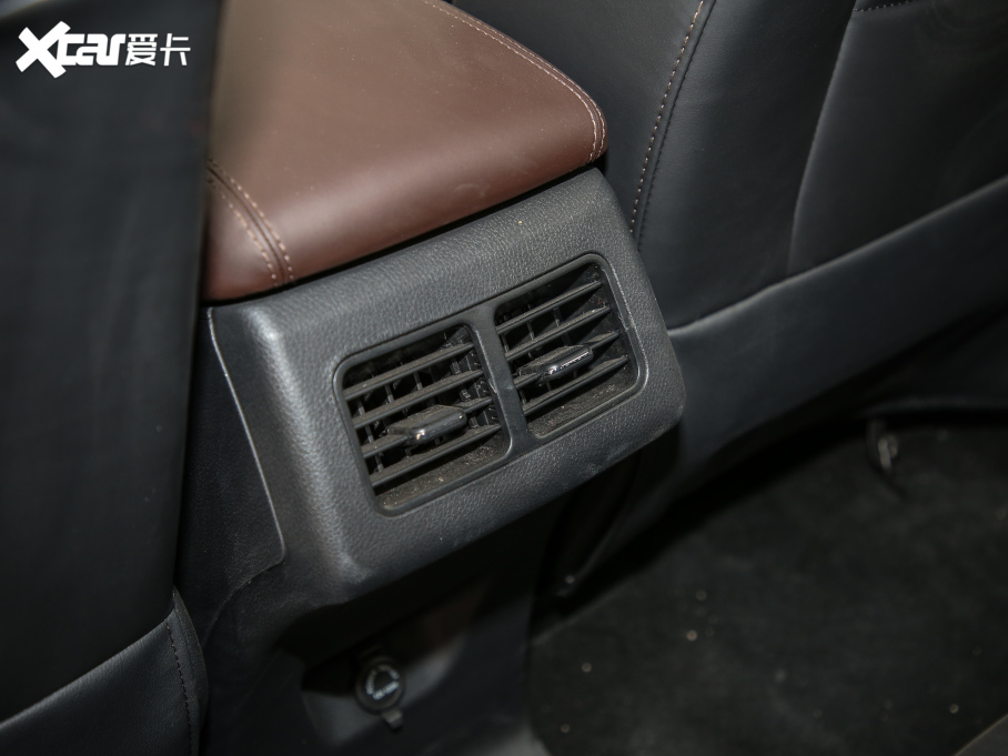 2021LS560 1.5T CVTӢ