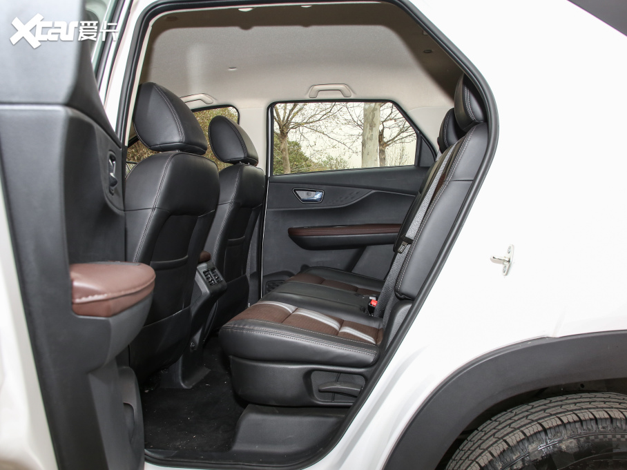 2021LS560 1.5T CVTӢ