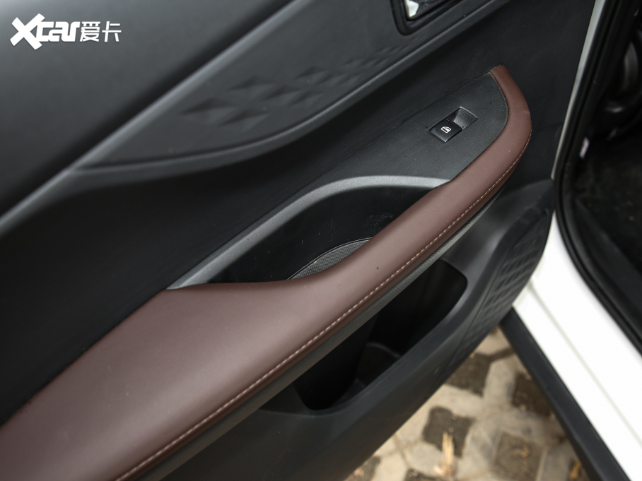 2021LS560 1.5T CVTӢ