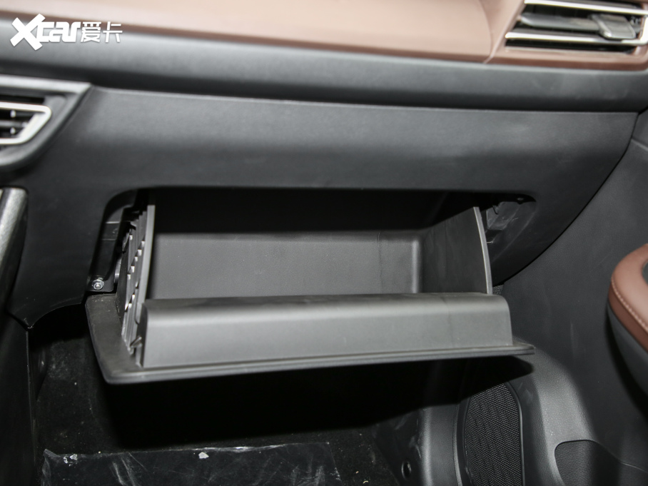 2021LS560 1.5T CVTӢ