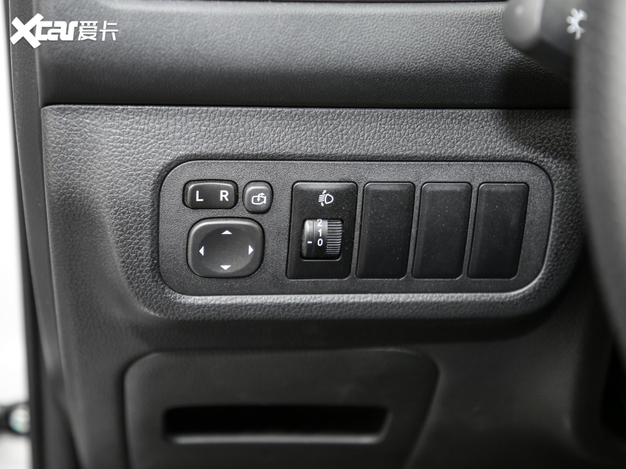 2021LS560 1.5T CVTӢ