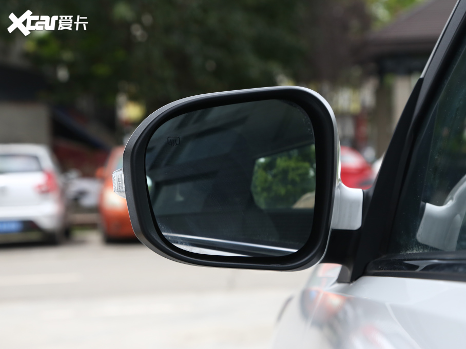 2021LS560 Ŀ 1.5T CVTӢ