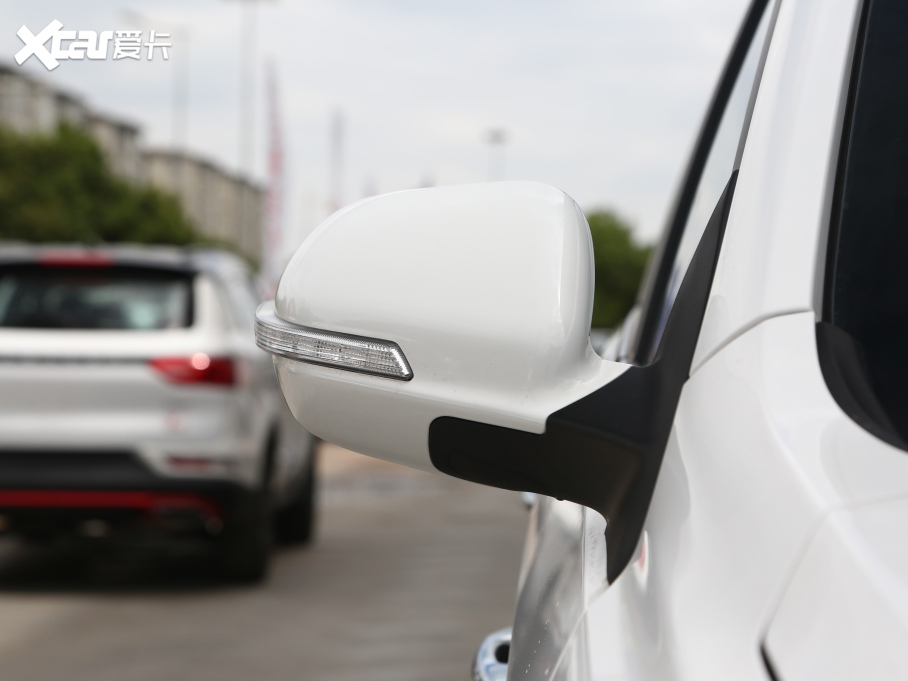 2021LS560 Ŀ 1.5T CVTӢ