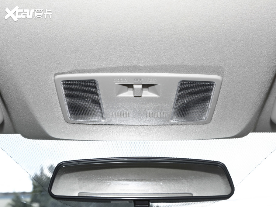 2021L(fng)S560 Ŀ 1.5T CVTӢ