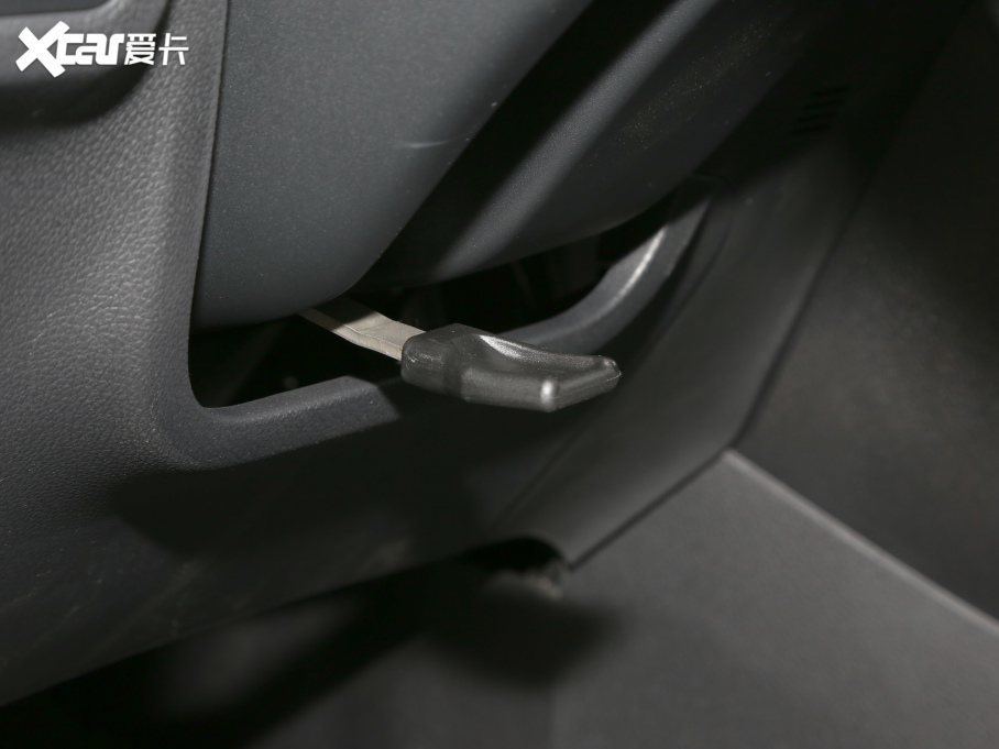 2021LS560 Ŀ 1.5T CVTӢ