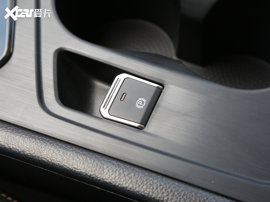 2021LS560 Ŀ 1.5T CVTӢ