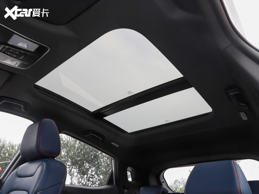 2022���L(f��ng)��500 1.5T CVT������