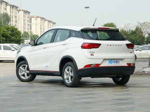 2022款1.5L 手动悦享型 左后45度