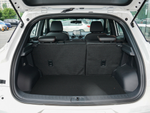 2022款1.5L 手动悦享型 行李厢空间