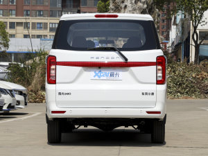 2022款1.5L 豪华型客车 5座 正后	
