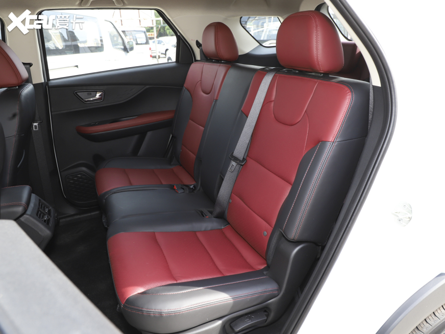 2022L(fng)S560 1.5T CVTӢ