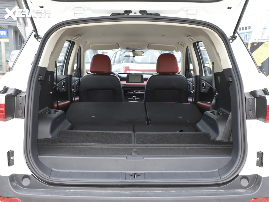 2022LS560 1.5T CVTӢ