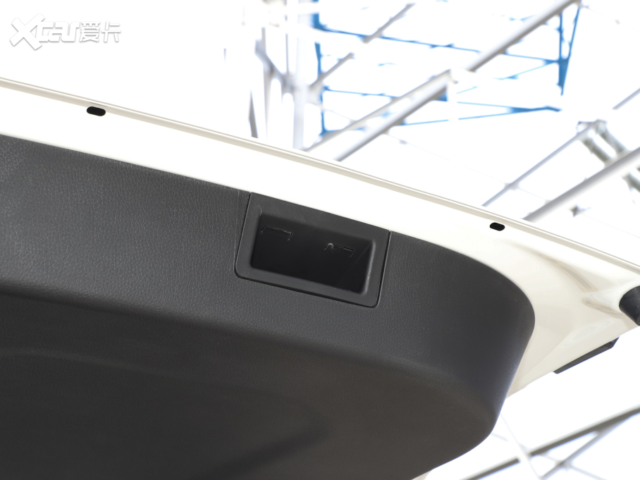 2022LS560 1.5T CVTӢ