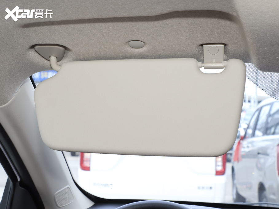 2022LS560 1.5T CVTӢ