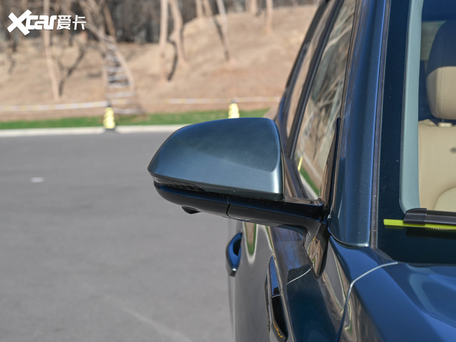 2023{E5 1.5L DE-i 110KMŞ 5